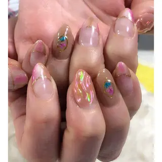 ネイル 中谷 亜佑美のネイルデザイン