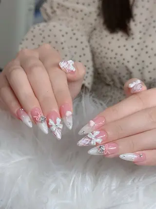 ネイル Lenie Shinokuboのネイルデザイン