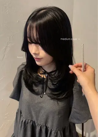 ミディアム カラー ヘアアレンジ ᵐⁱᵏⁱᵏᵒ / レイヤー★のヘアスタイル