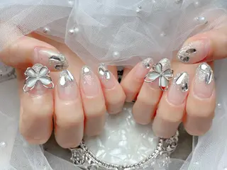 ネイル マジックミラー所属・マジック ミラーのネイルデザイン