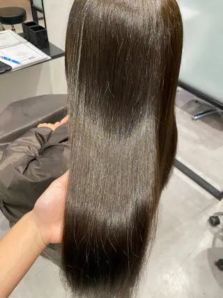 ロング カラー 希優🌺ソムリエ /ブリーチ/カットのヘアスタイル