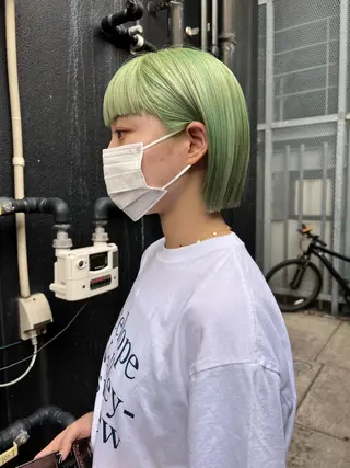 ミディアム カラー ブリーチカラーが人気 onnuのヘアスタイル