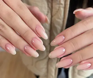 ネイル Pure&Rich Nailのネイルデザイン