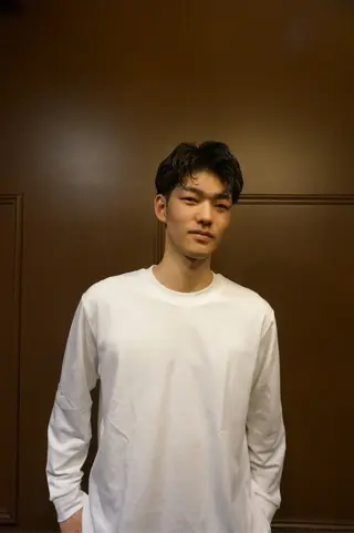 ミディアム 窪田 力也のヘアスタイル