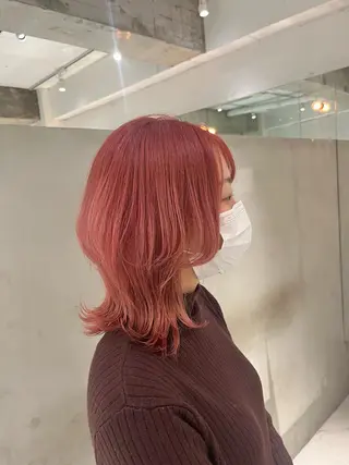 ミディアム カラー カジュアルを女っぽく 𝗮𝘆𝗮𝗰𝗼のヘアスタイル