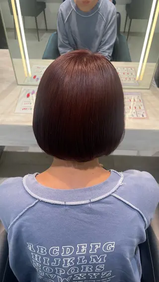 ミディアム カラー 艶カラー/ ストレート/くるみのヘアスタイル