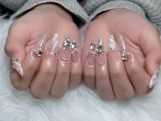 ネイル Julli ジュリのネイルデザイン