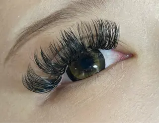 マツエク・マツパ SESUNNY セサ二ーMARINOのマツエク・マツパデザイン