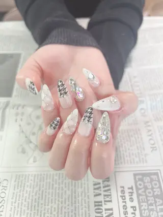 ネイル 森山 舞のネイルデザイン