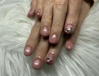 ネイル 上原 小夏のネイルデザイン