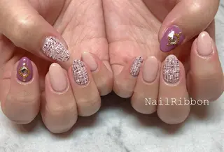 ネイル ネイルリボン 受付スタッフのネイルデザイン