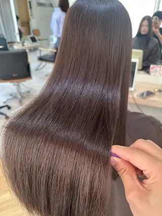 ロング 赤み消し/オリーブ カーキ/福田れんのヘアスタイル