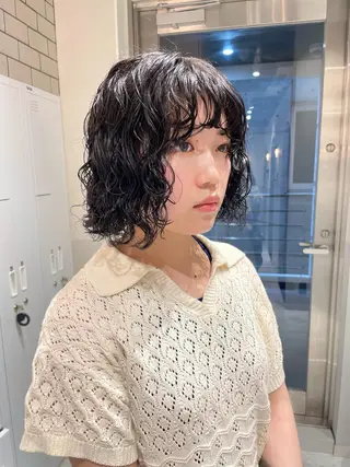 ショート カラー ヘアアレンジ satsuki 暖色・ブラウンカラーのヘアスタイル