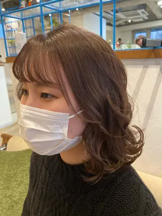 ミディアム カラー Ate by little所属・青木 梢のヘアスタイル