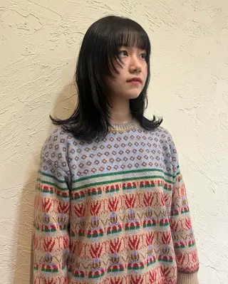 セミロング 松野 心音のヘアスタイル