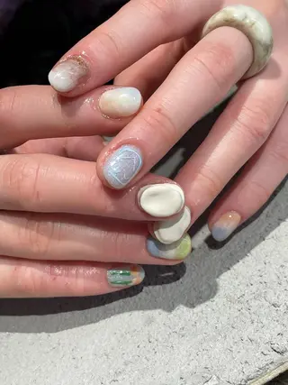 ショート m kaori𓃟のネイルデザイン