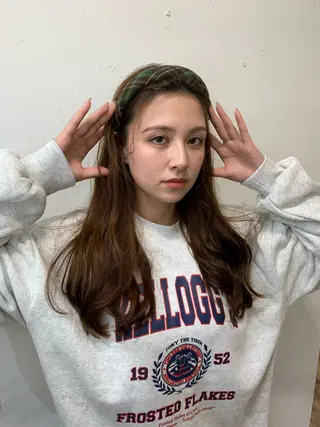 セミロング カラー ‎🤍 SAKURA‎🤍のヘアスタイル
