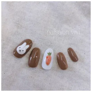 ネイル ＶＩＶＩ nailsalonのネイルデザイン