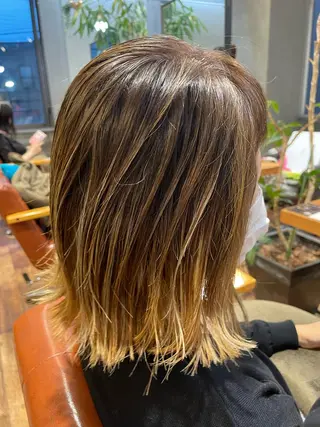 ショート カラー ROCAReTA kyoto 四条大宮店所属・齋藤 みさきのヘアスタイル