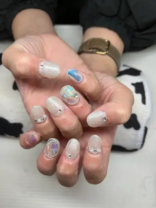 ネイル nail.salon .Reversalのネイルデザイン