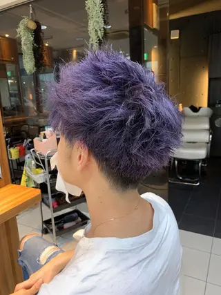 ショート カラー パーマ メンズ 白髪ぼかしハイライト 柳川拓哉のヘアスタイル