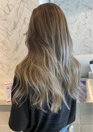 ロング カラー ヘアアレンジ 【代表】高山 一真のヘアスタイル