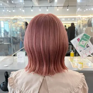 ショート カラー イトウ アキノリのヘアスタイル