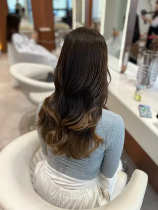 セミロング カラー 韓国レイヤー🇰🇷 韓国研修◎渋谷カイトのヘアスタイル