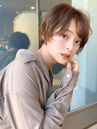 ショート カラー 店長/mao/ 前髪/顔周りカットのヘアスタイル