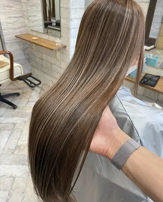 ロング カラー パーマ ヘアアレンジ ネイル マツエク・マツパ ハイライト、レイヤー カット/西梅田/中西のヘアスタイル