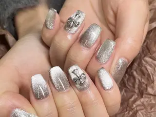 ネイル ToliyDeliy ネイルサロンのネイルデザイン