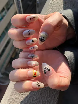 ネイル ネイリスト EMIのネイルデザイン