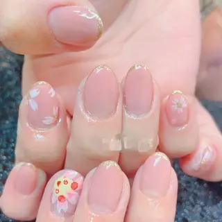 ネイル MoON...❤︎ MeGuのネイルデザイン