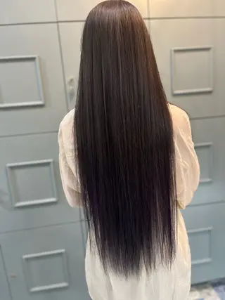 カラー G.O.A.T hair所属・Karen ✂︎GOAThairのヘアスタイル