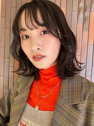 ミディアム カラー 田中 あかねのヘアスタイル