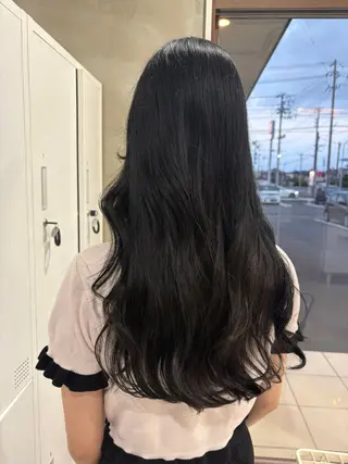 ロング カラー GRANDEUR やまだかなのヘアスタイル