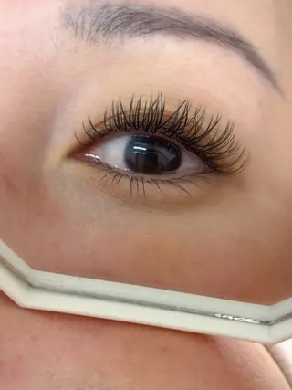 マツエク・マツパ F & T eyelashのマツエク・マツパデザイン