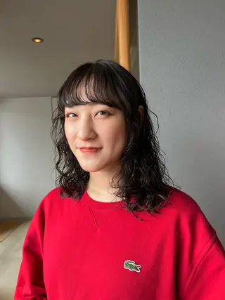 ミディアム パーマ cocoro /レイヤーカットのヘアスタイル