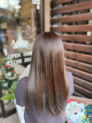 ロング 篠田 蒼のヘアスタイル