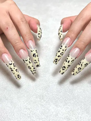 ネイル ネイリスト シンのネイルデザイン