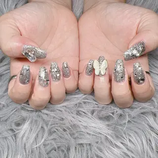 ネイル 個室ネイルサロンDolly  Girl〜ドーリーガール〜所属・DollyGirl KYOKOのネイルデザイン