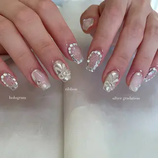 ネイル essence所属・pétit maakoのネイルデザイン