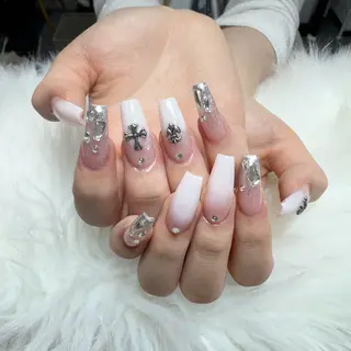 ネイル 🎀nana🫧 ワンホンネイル🎀のネイルデザイン