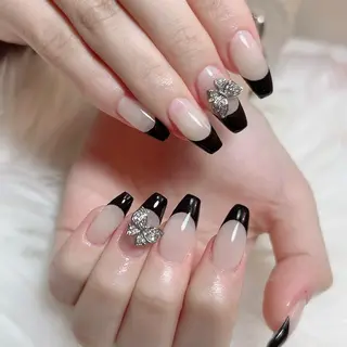 ネイル Private Nail Salon　EM所属・Nail salon EM（エム）千葉のネイルデザイン