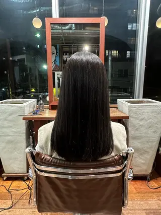 ロング 髪質改善トリートメント&ケアカラー MRN.新宿西口所属・👑MRN👑 HIROMIのヘアスタイル