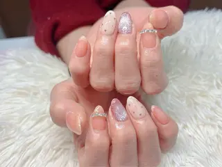 ネイル パッチリオメメ Lianaのネイルデザイン