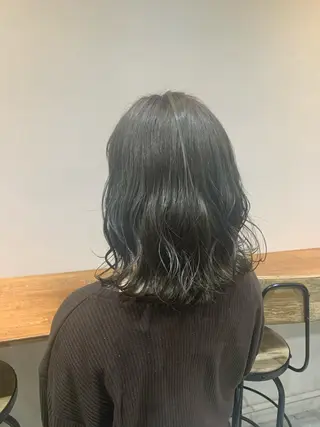 ミディアム カラー ハイトーン/レイヤー 💜Akaneのヘアスタイル