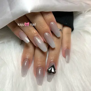 ネイル Mariris所属・kaju🎀nail 堺筋本町 / 心斎橋のネイルデザイン
