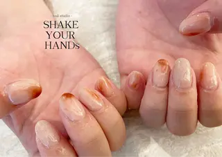 ネイル ネイルスタジオ シェイクユアハンズのネイルデザイン