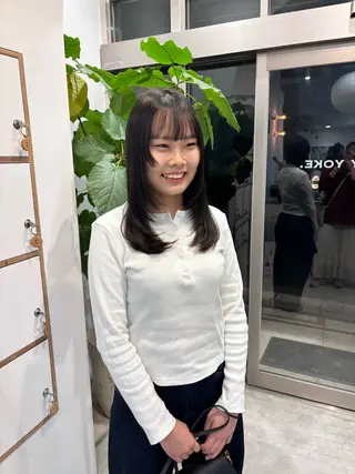 セミロング 千田 りんなのヘアスタイル